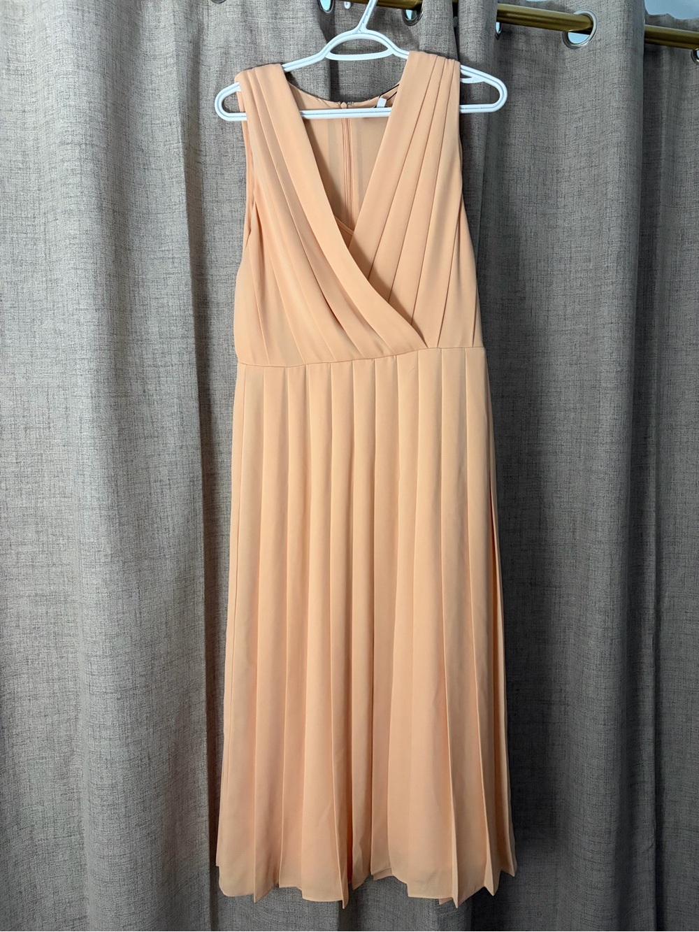 Reiss Peach Sleeveless Pleated Midi Dress